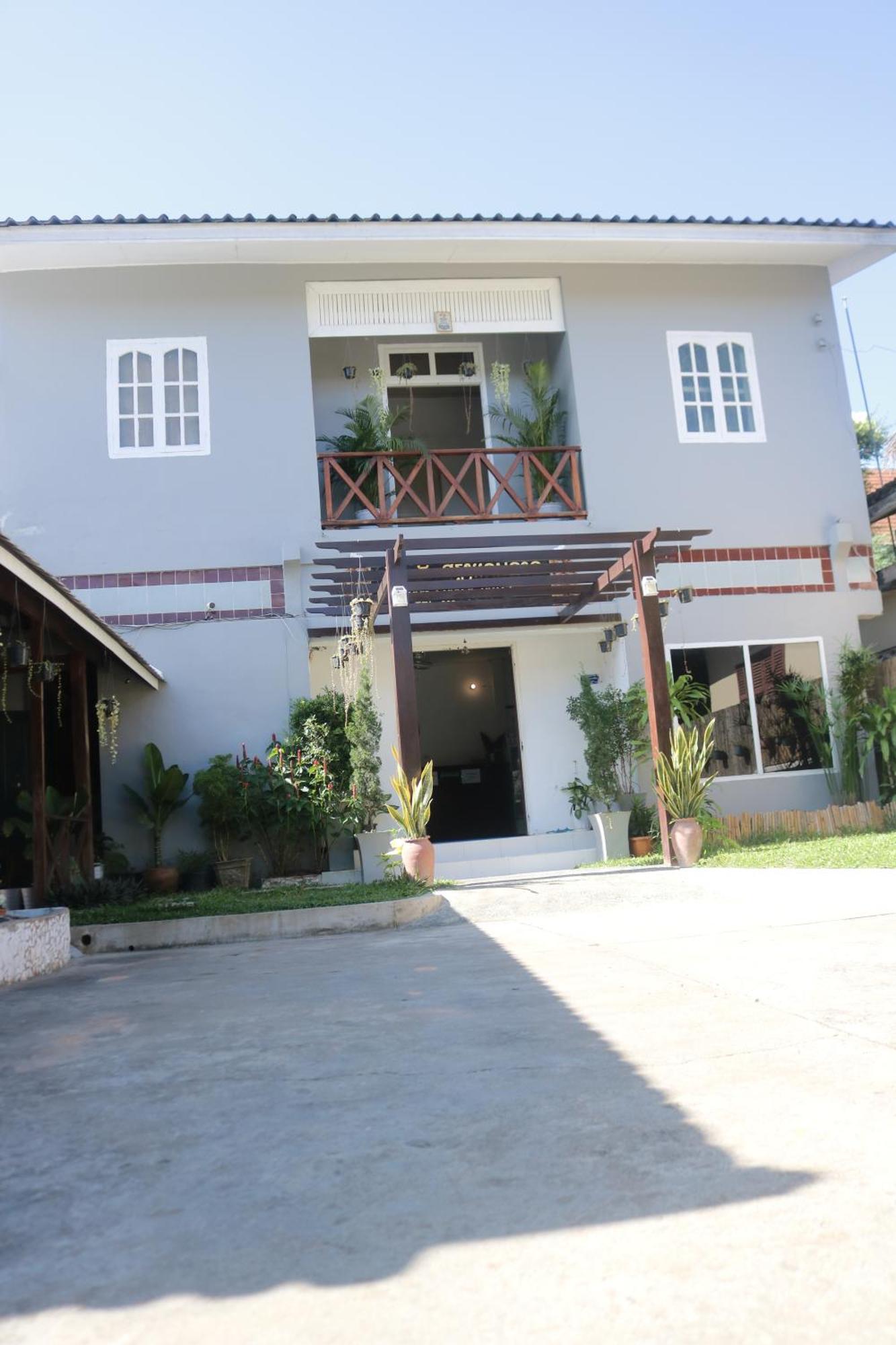 Hotel Moon'S House Luangprabang Zewnętrze zdjęcie
